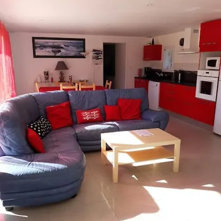 Detente Domaine De Helles -spa Privatif Et Sauna Holiday home *